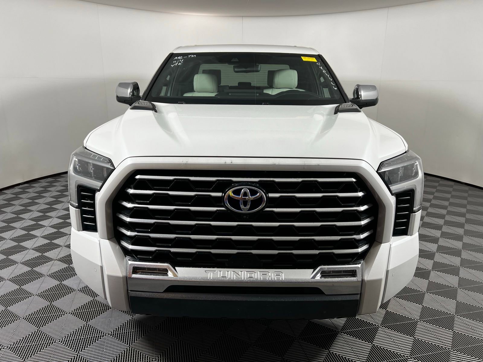 2022 Toyota Tundra CapStone photo 2
