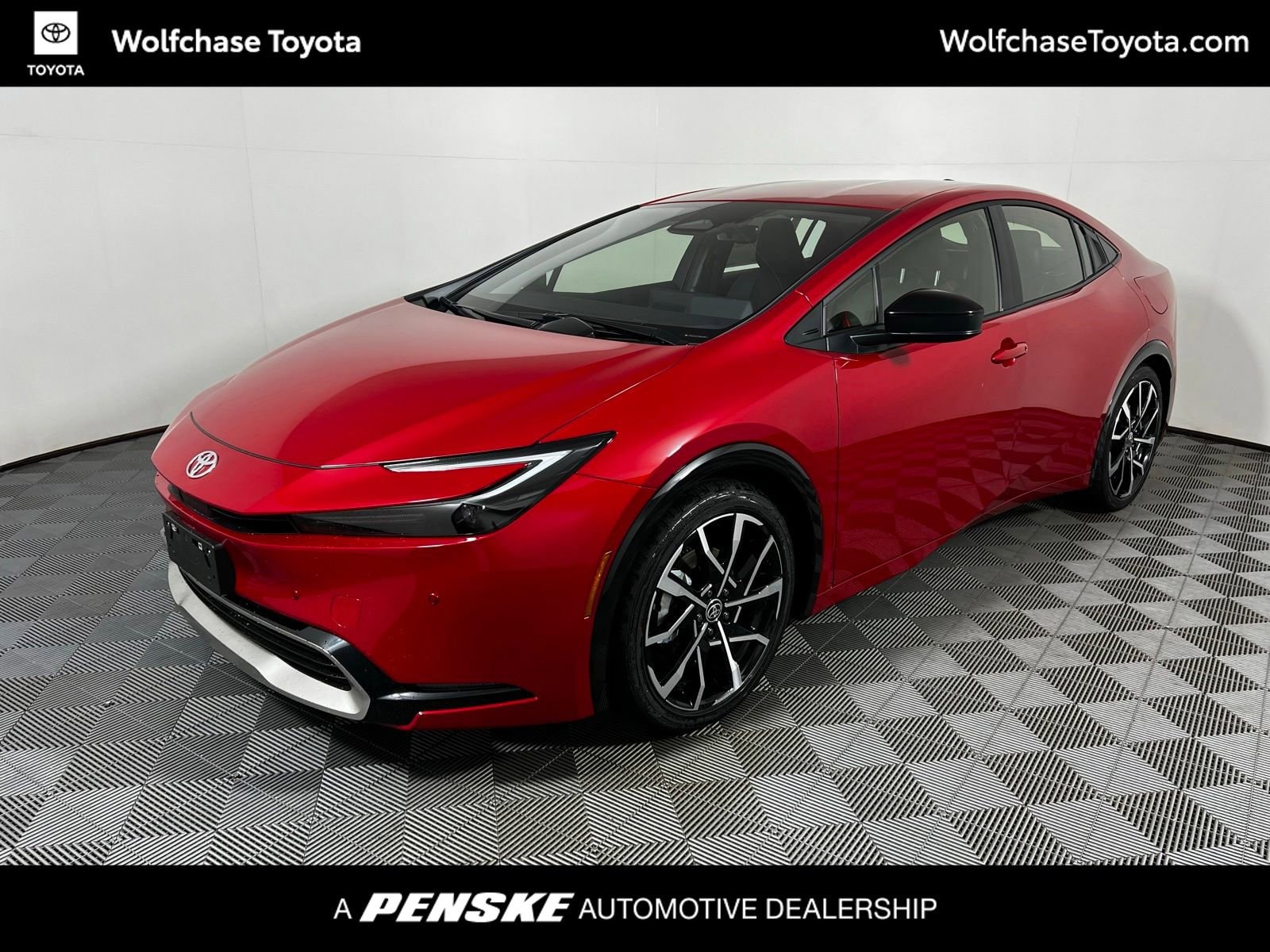 2026 Toyota Prius XSE's photo