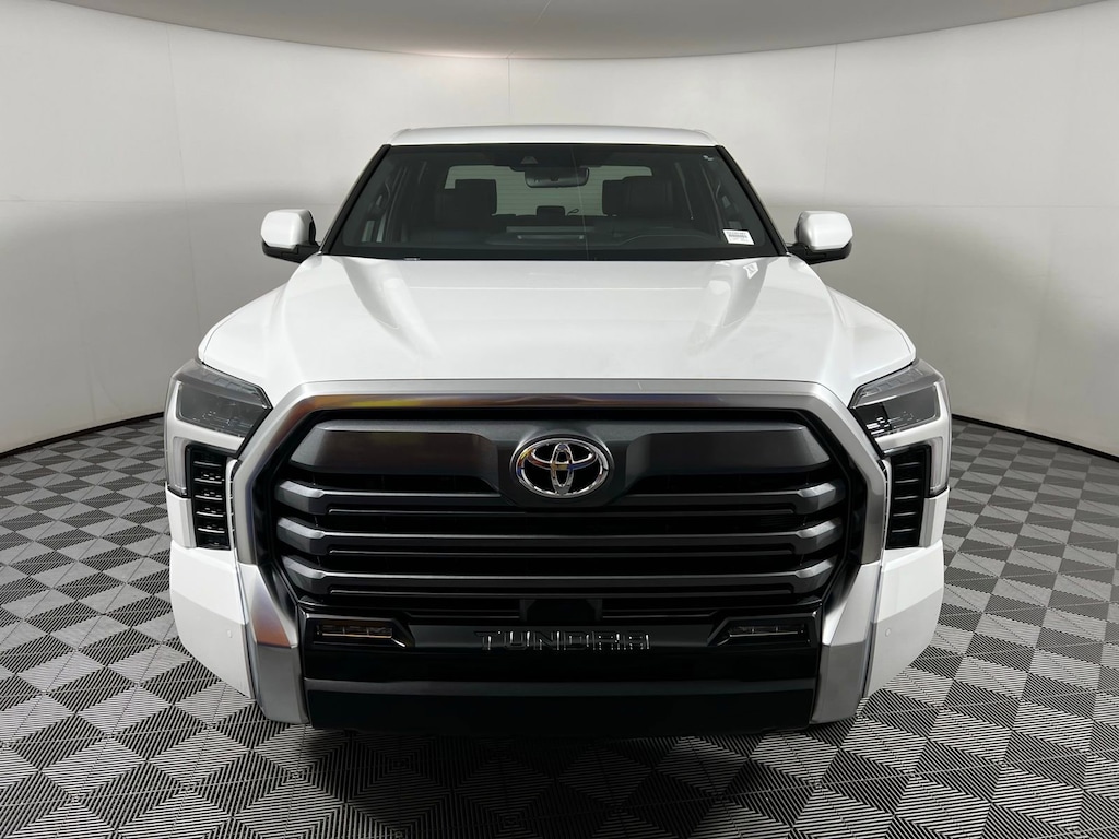 New 2026 Toyota Tundra Limited LIMITED CREWMAX 5.5