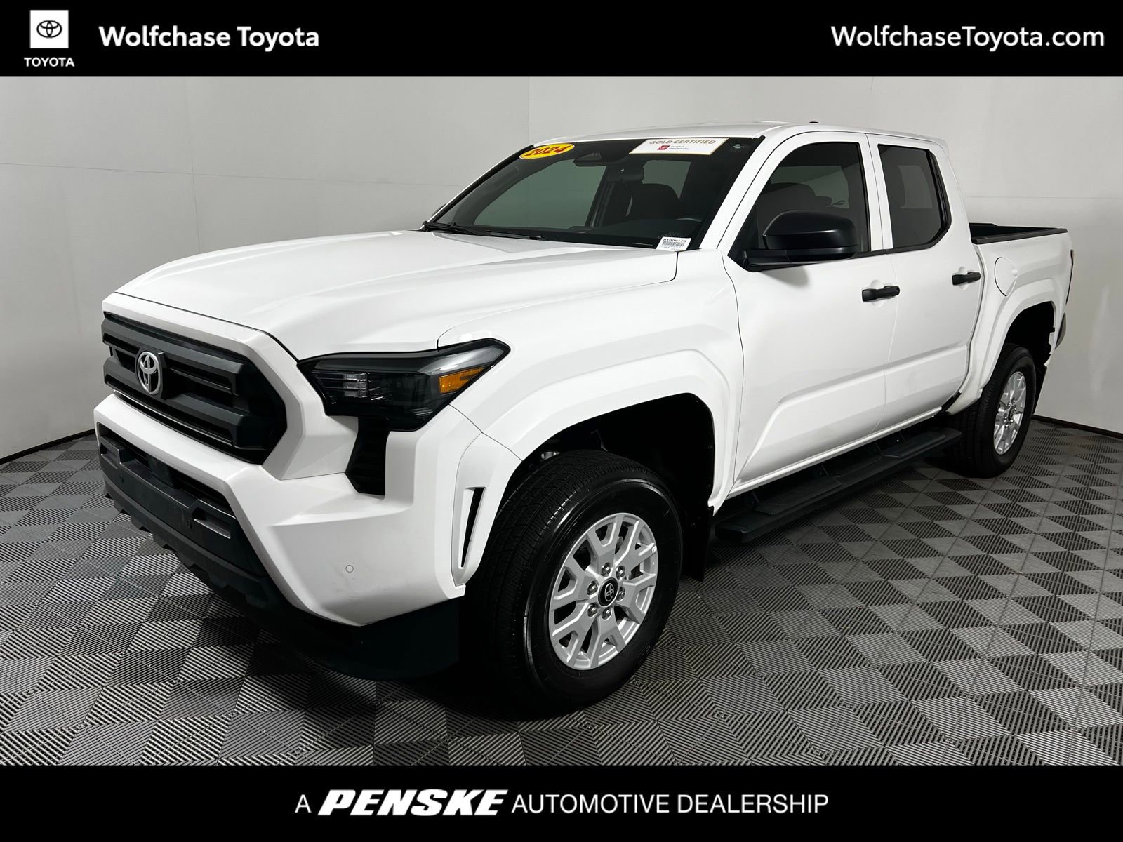 2024 Toyota Tacoma SR's photo