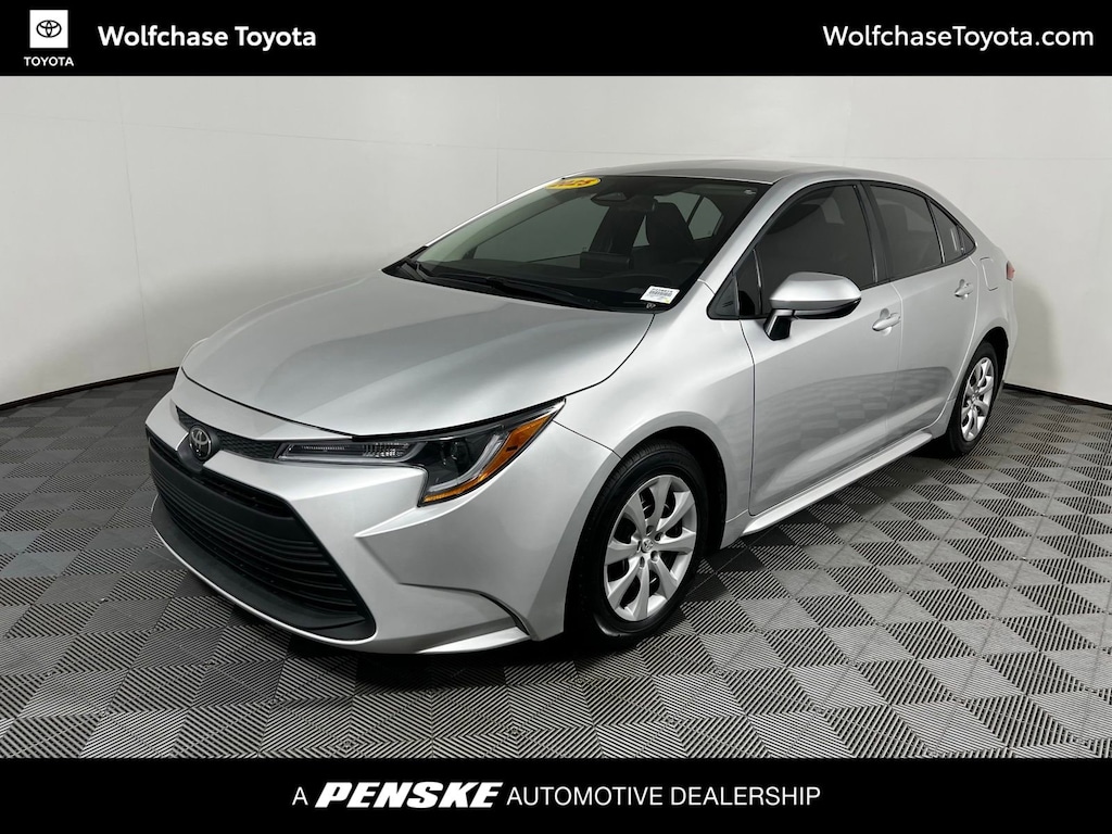 Used 2025 Toyota Corolla LE Sedan