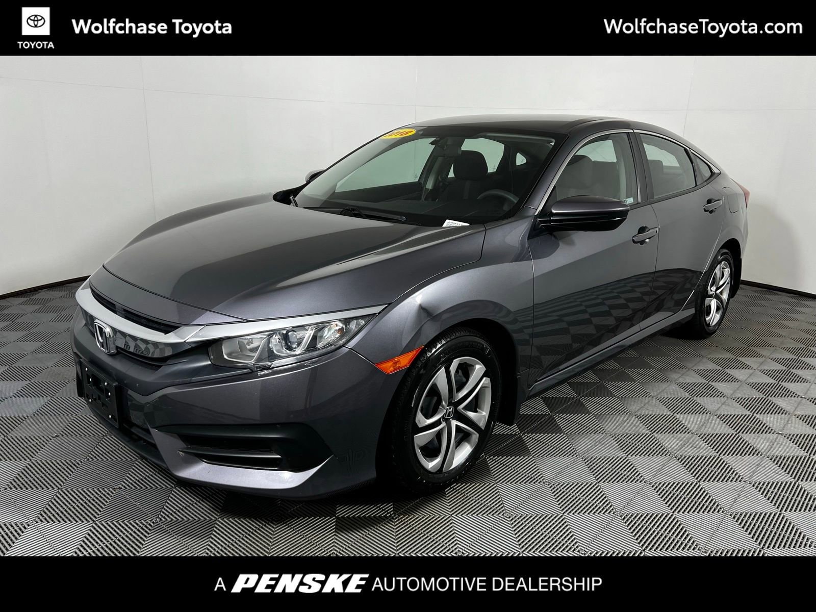 2018 Honda Civic LX's photo