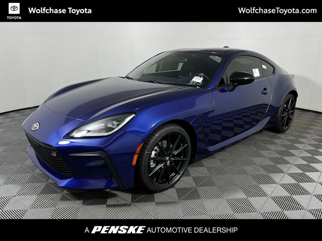 New 2025 Toyota GR86 Premium MT 2+2 COUPE 6 SPD M/T