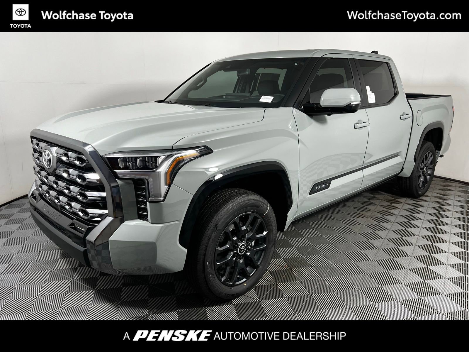 2026 Toyota Tundra Platinum's photo
