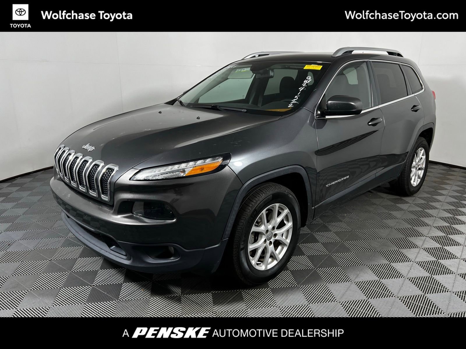 2016 Jeep Cherokee Latitude's photo