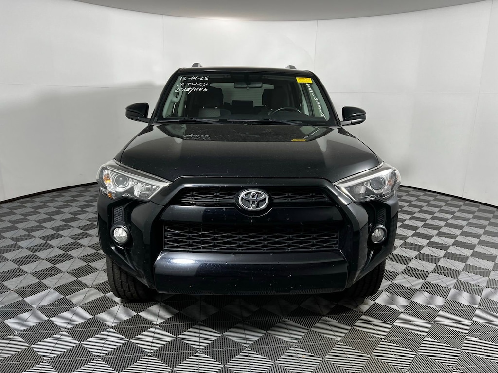Used 2018 Toyota 4Runner SR5 SUV