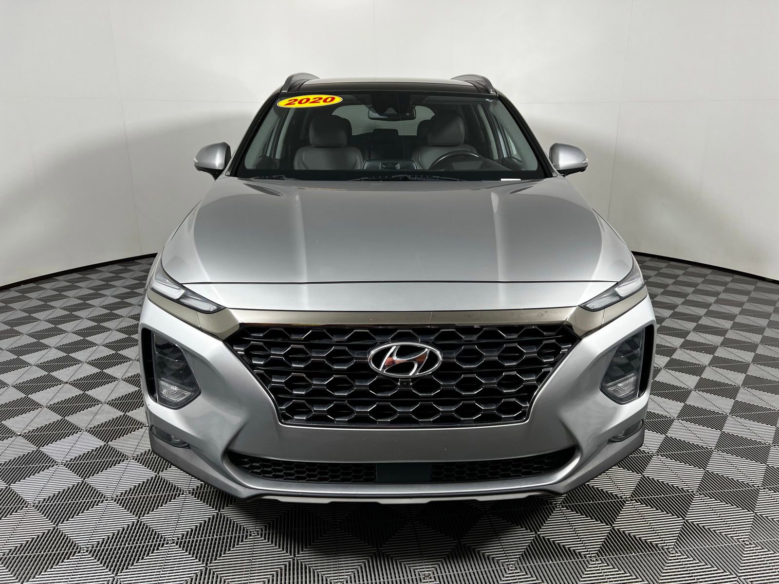 2020 Hyundai Santa Fe Limited photo 2
