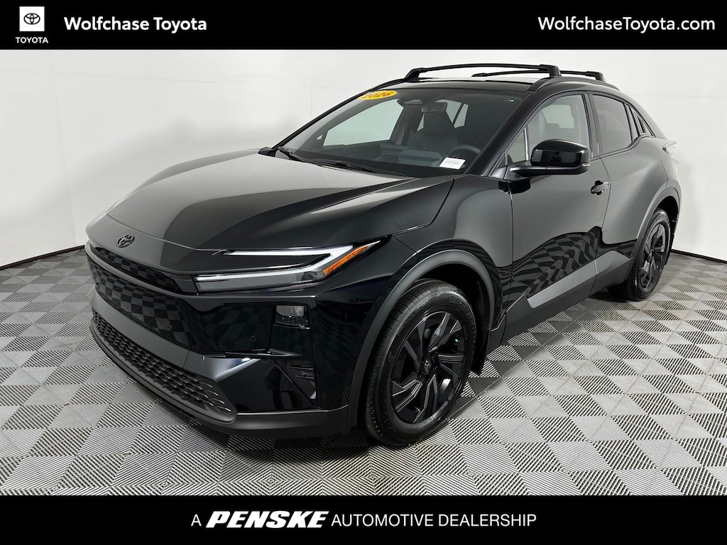 Used 2026 Toyota C-HR SE SUV