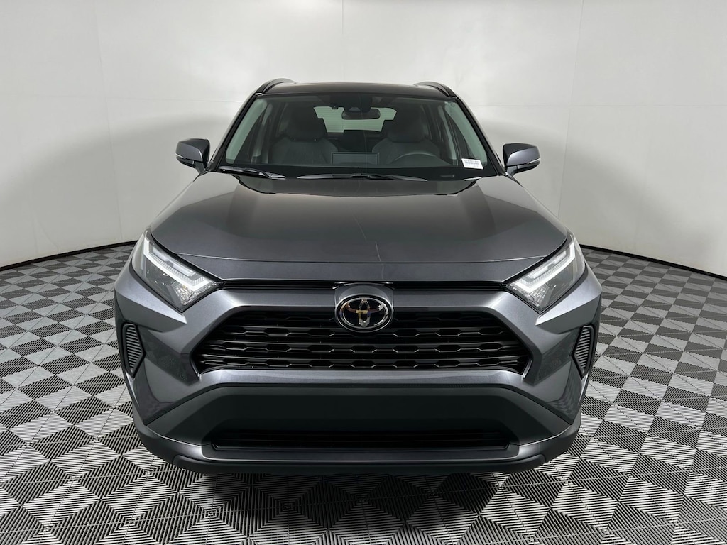 New 2025 Toyota RAV4 XLE XLE AWD SUV