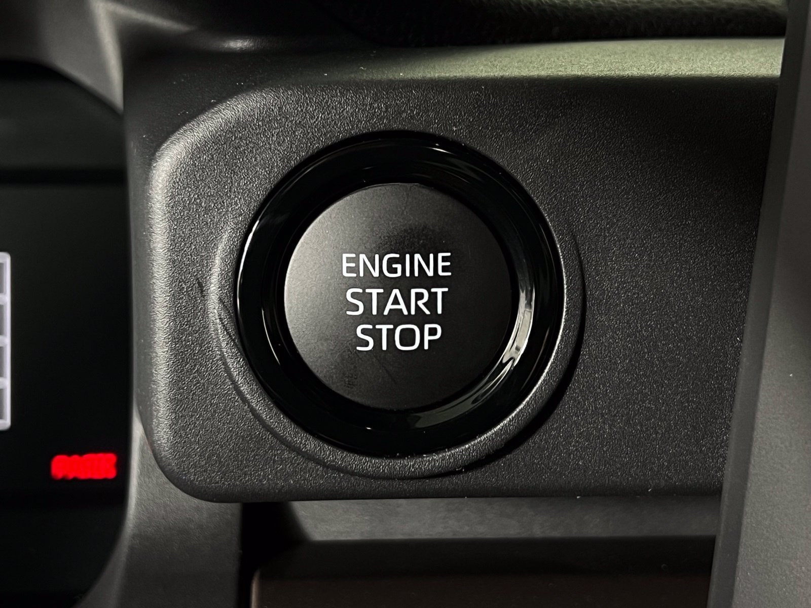 2026 Toyota Tacoma SR5 - Photo 16