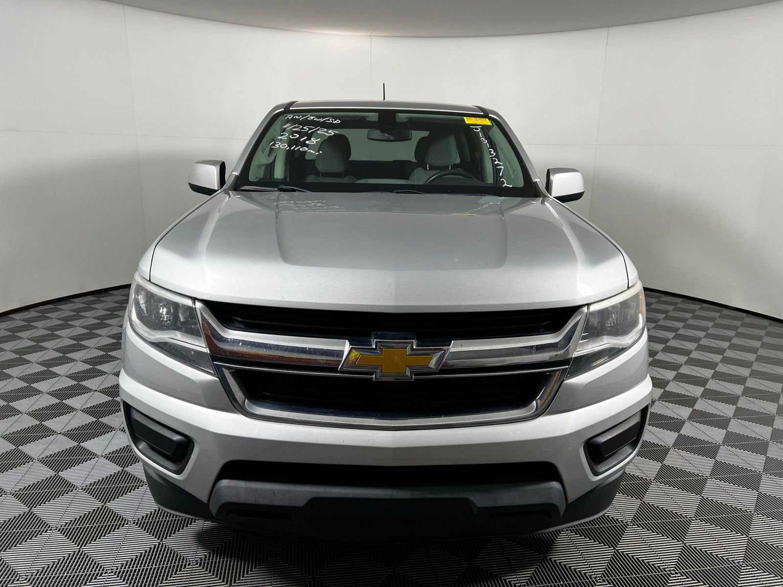 2018 Chevrolet Colorado Work Truck photo 2