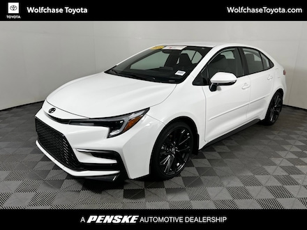 2025 Toyota Corolla SE Sedan