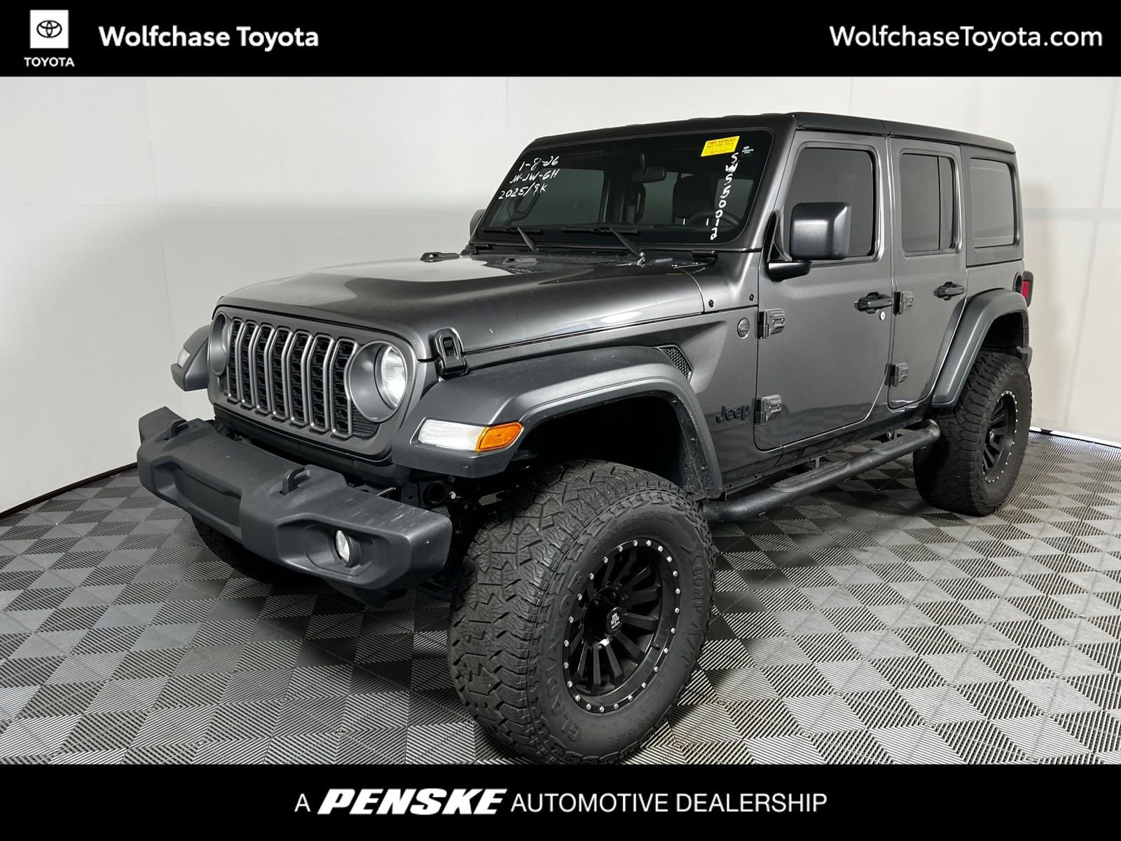 2025 Jeep Wrangler 4-Door Sport's photo