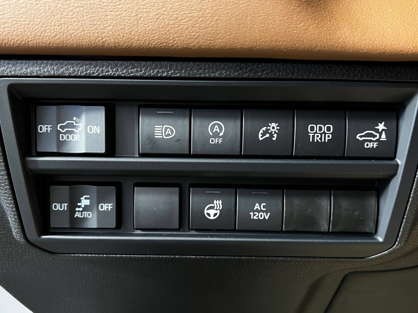 2026 Toyota Tundra 1794 Edition - Photo 21
