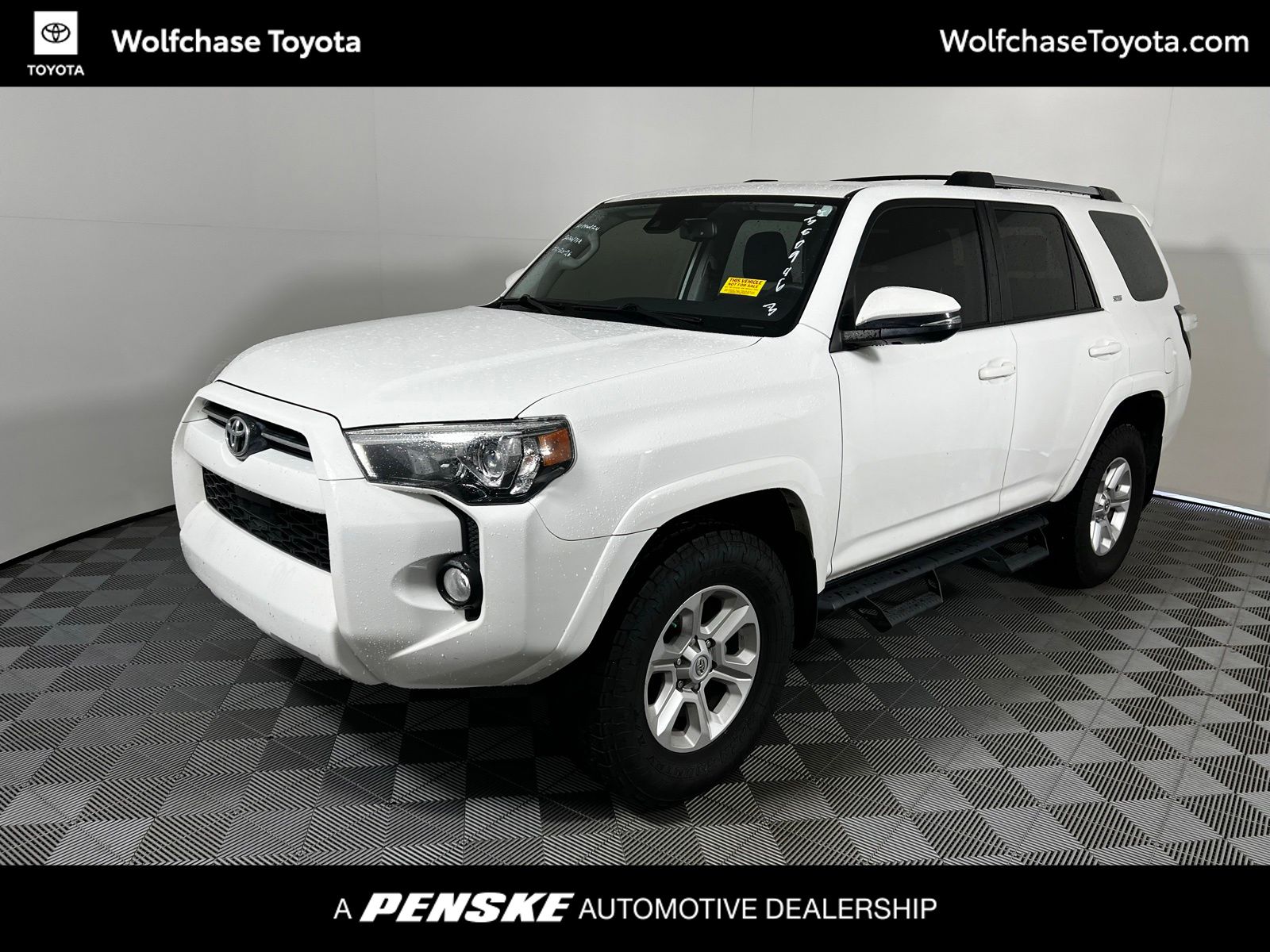2020 Toyota 4Runner SR5 Premium 4WD V6's photo