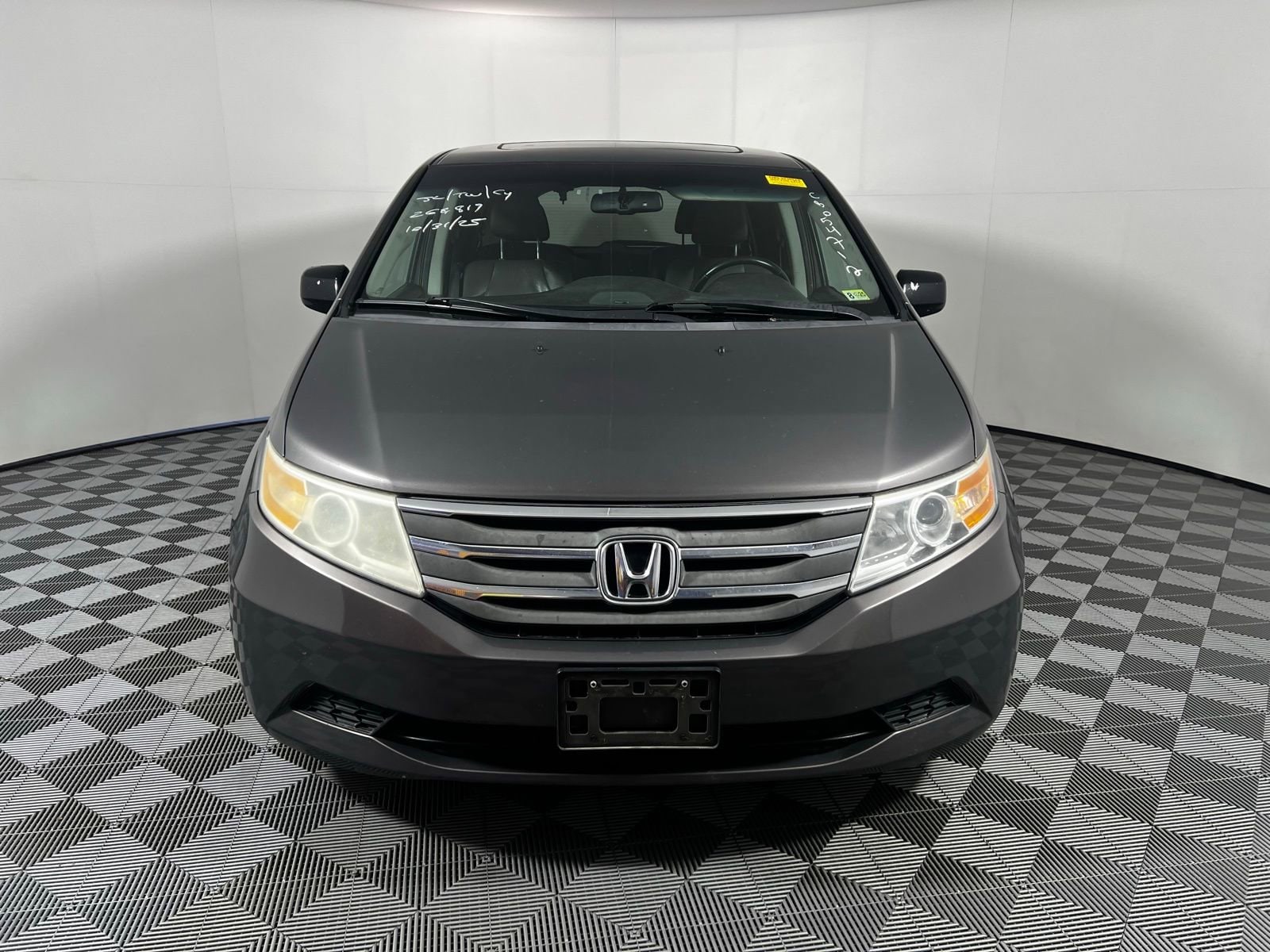 Used 2012 Honda Odyssey EX-L with VIN 5FNRL5H60CB054702 for sale in Memphis, TN