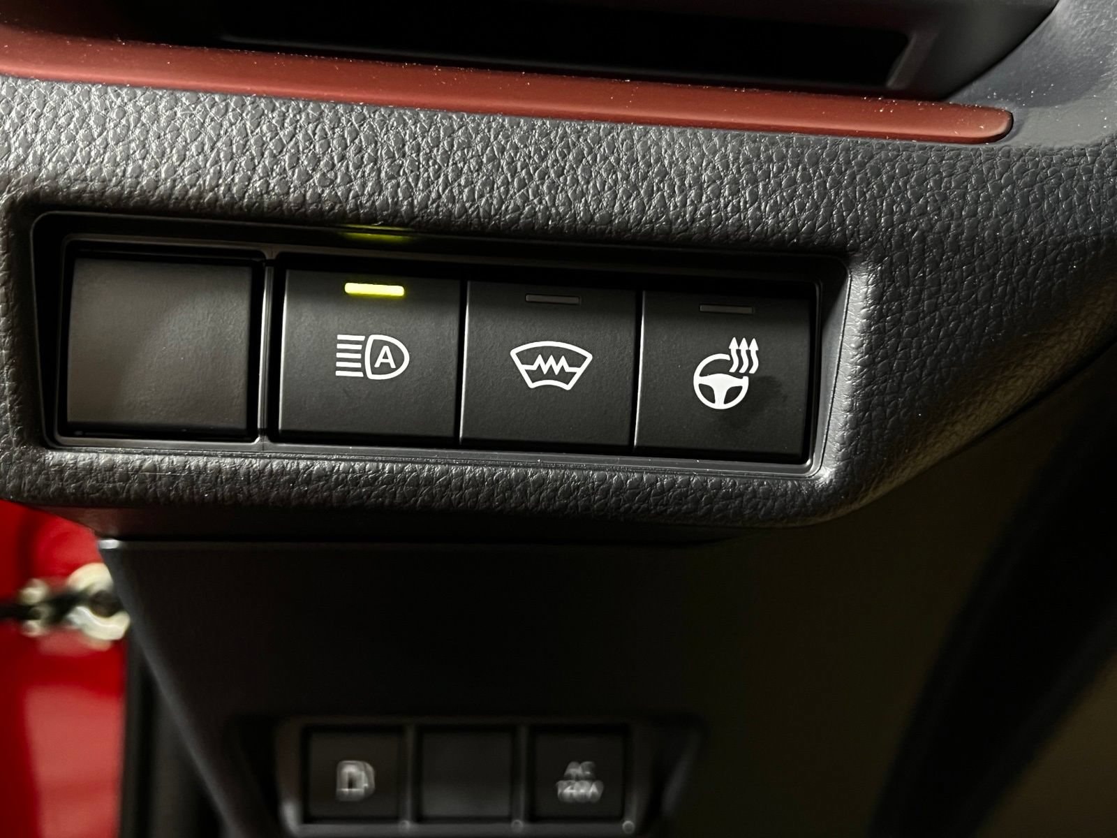 2026 Toyota Prius Plug-in Hybrid XSE - Photo 16
