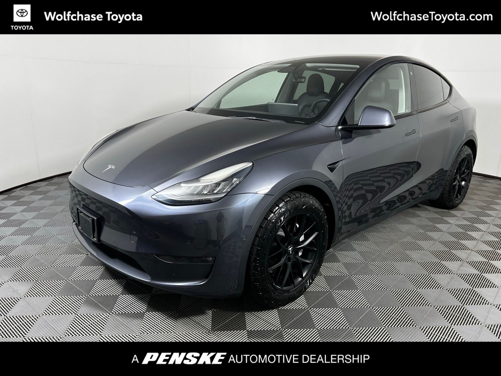 2022 Tesla Model Y Long Range Dual Motor All-Wheel Drive's photo