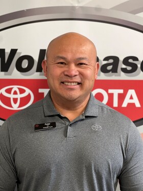 Staff member Peter Vo from ID_be8101a0e7d5