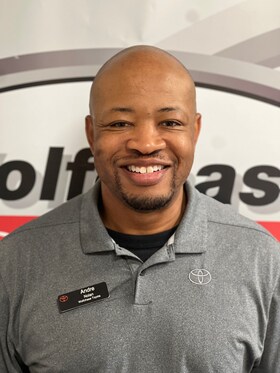 Staff member Andre Nolan from ID_8949441b4d21