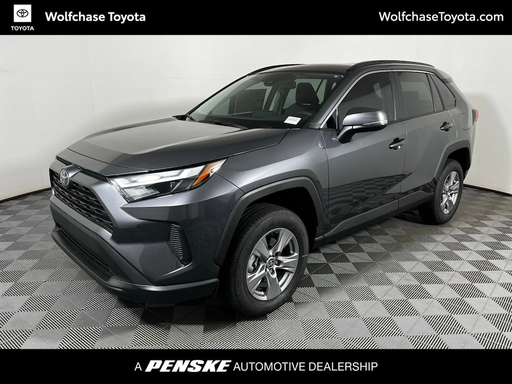 New 2025 Toyota RAV4 XLE XLE AWD SUV