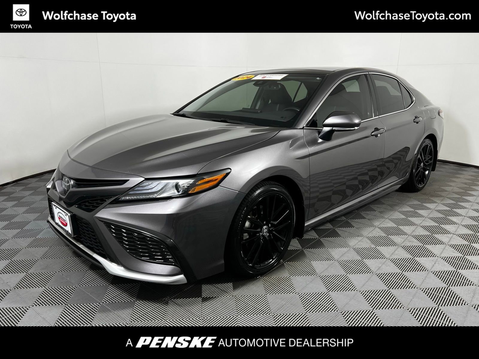 2024 Toyota Camry XSE's photo