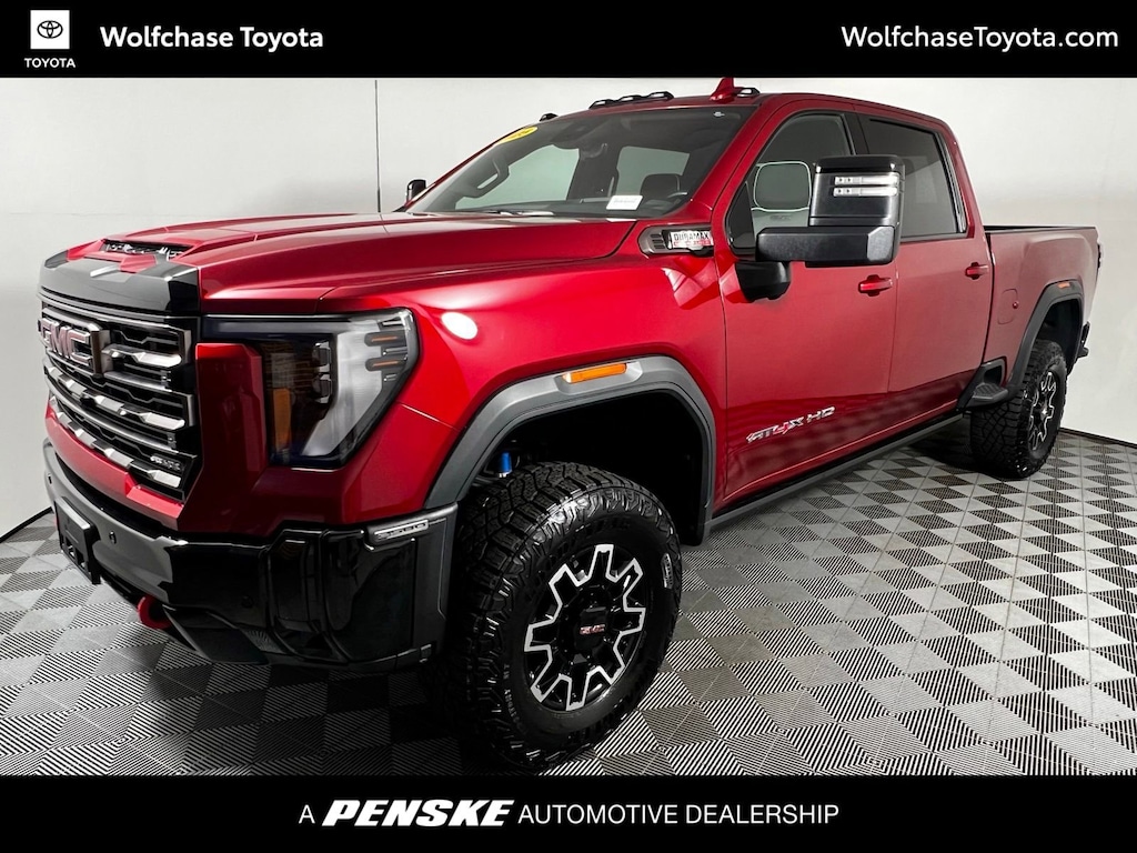 Used 2025 GMC Sierra 2500HD AT4X Truck