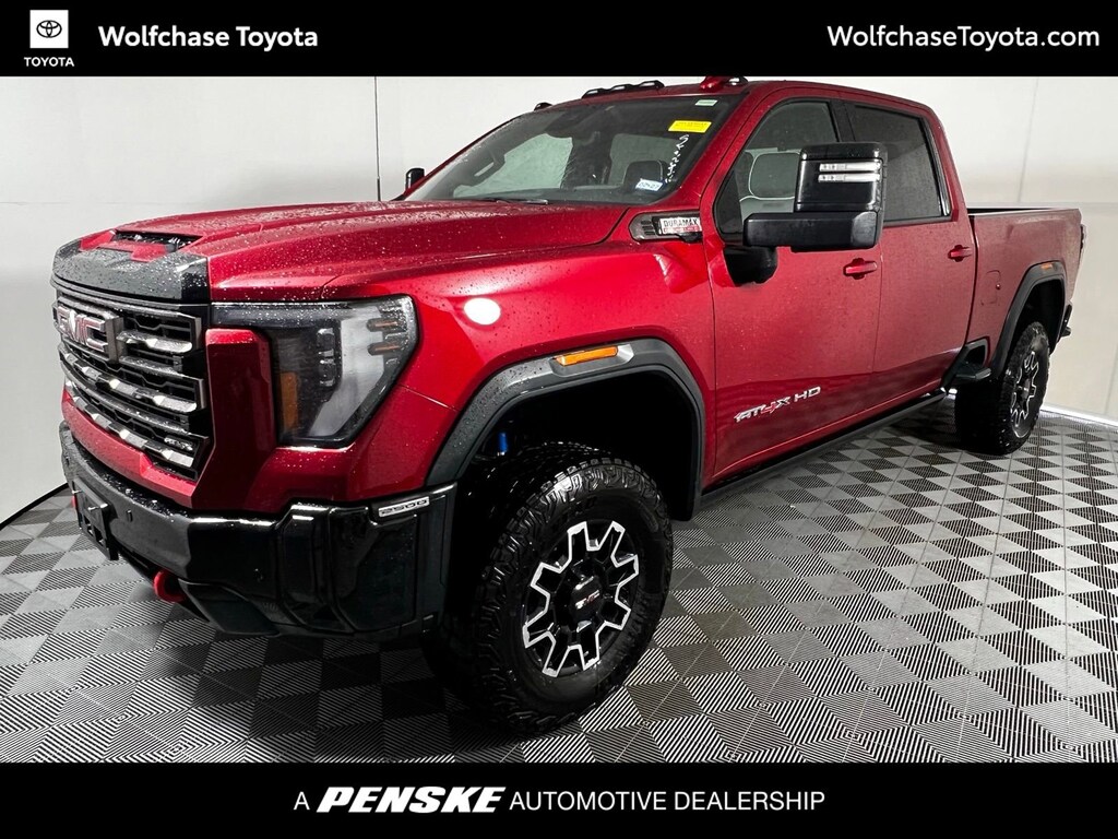 Used 2025 GMC Sierra 2500 HD AT4X Truck Crew Cab