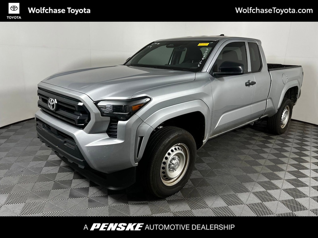 Used 2025 Toyota Tacoma SR Truck XtraCab