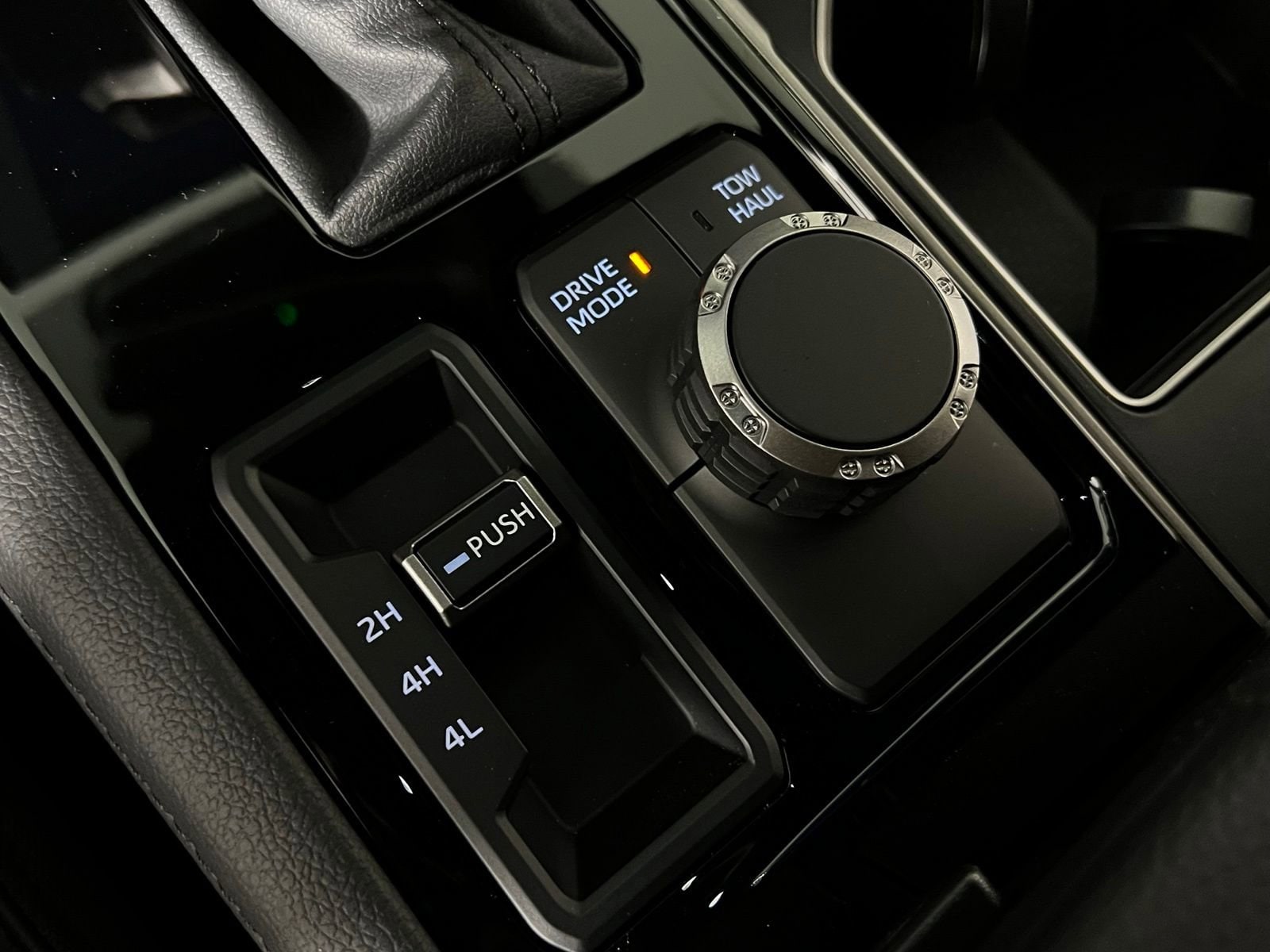 2026 Toyota Tundra Limited - Photo 18