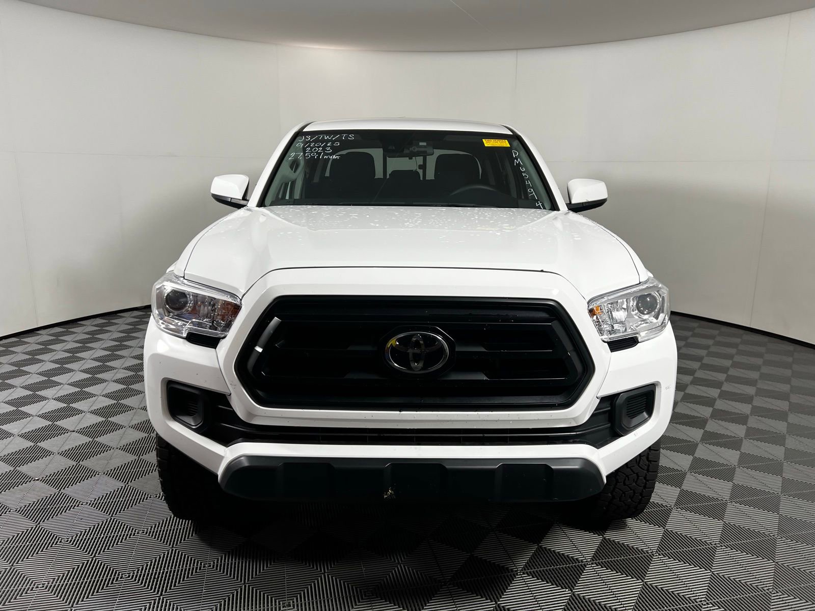 2023 Toyota Tacoma SR photo 2