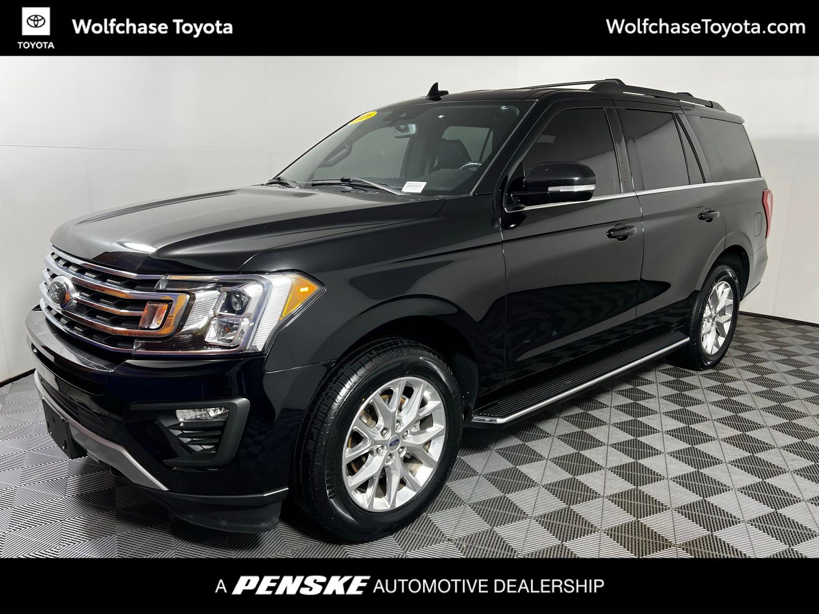 2021 Ford Expedition XLT's photo