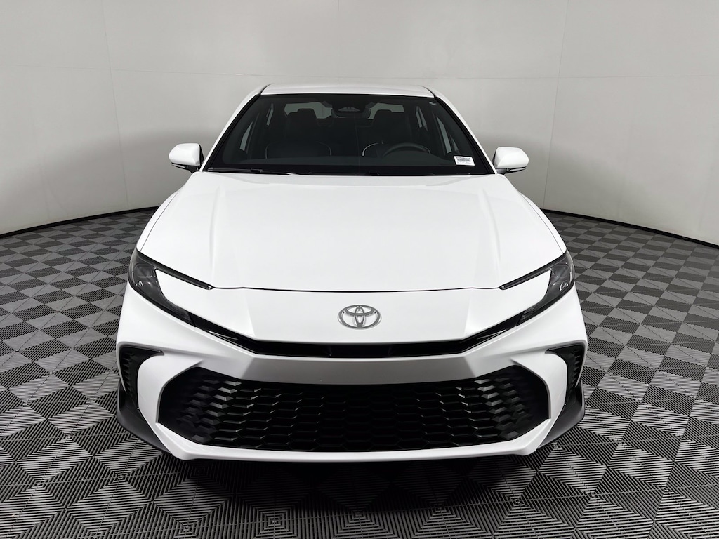 Used 2025 Toyota Camry SE Sedan