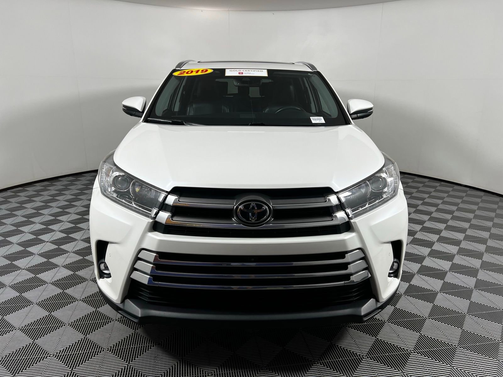 Certified 2019 Toyota Highlander Limited with VIN 5TDDZRFH7KS713292 for sale in Cordova, TN