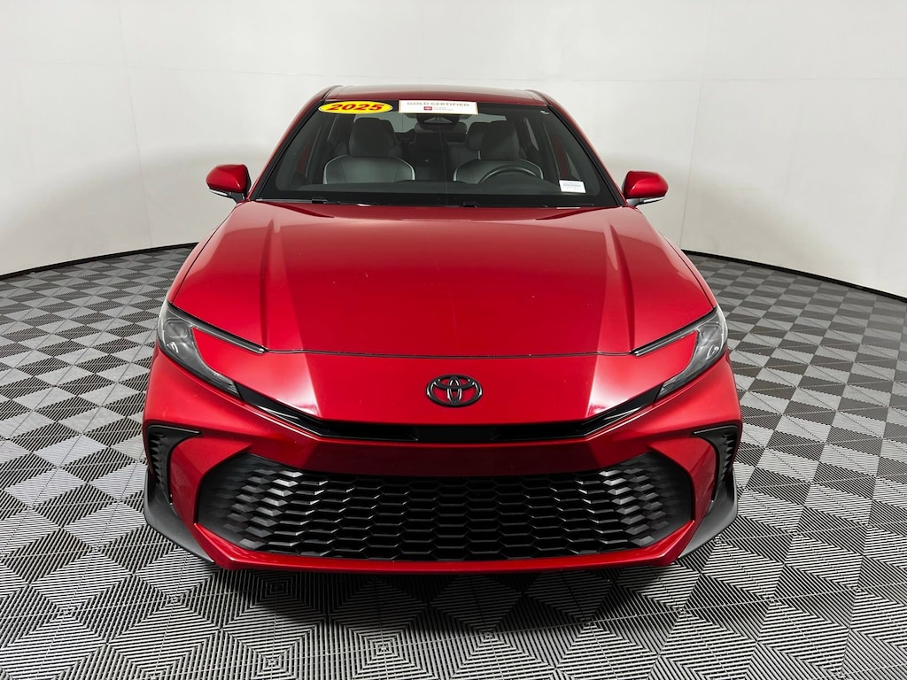 Certified 2025 Toyota Camry SE Sedan