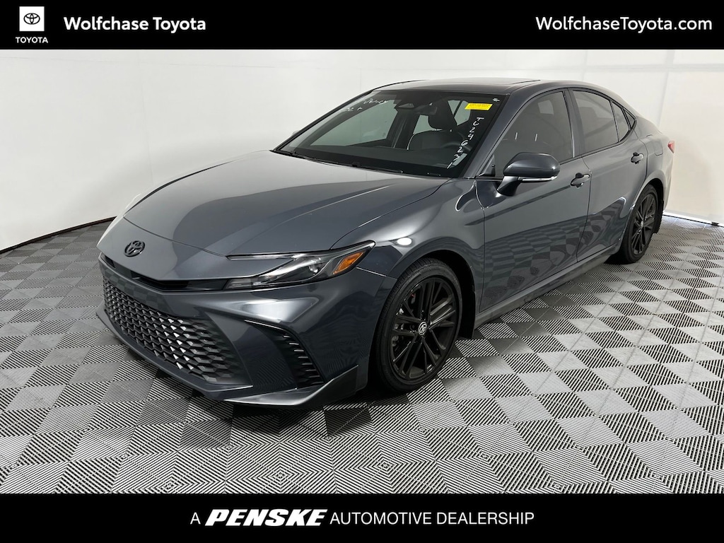 Used 2026 Toyota Camry SE Sedan