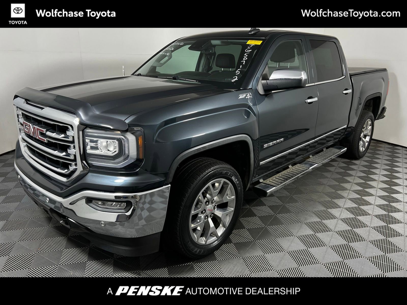 2018 GMC Sierra SLT's photo