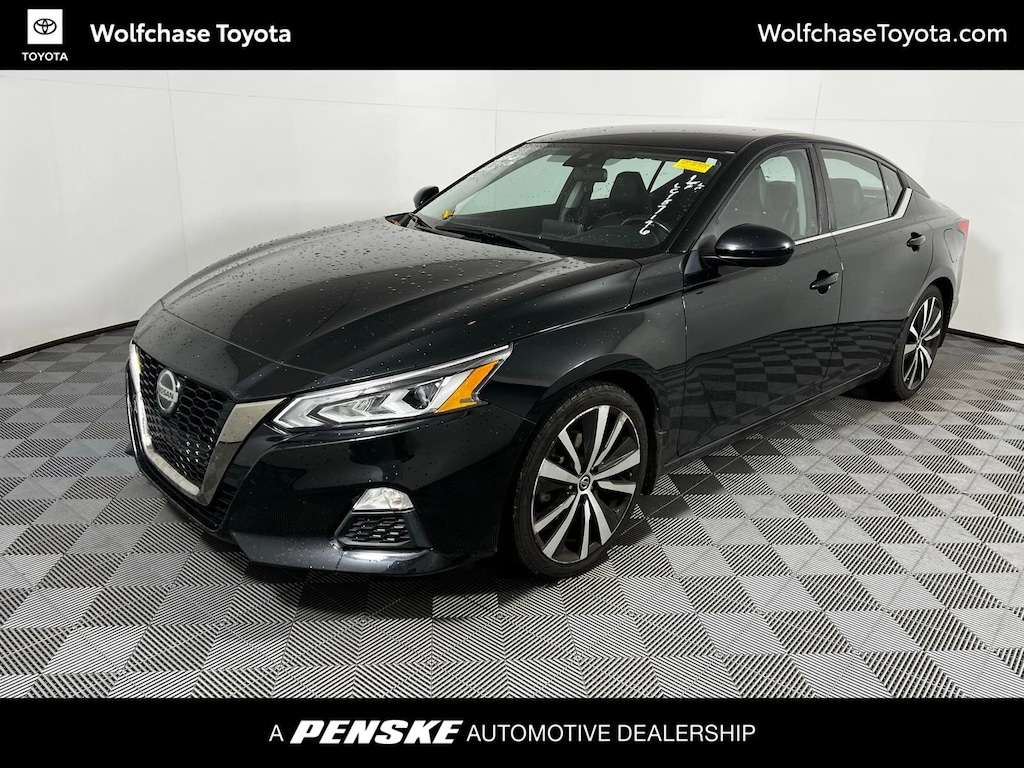 Used 2020 Nissan Altima 2.5 SR Sedan
