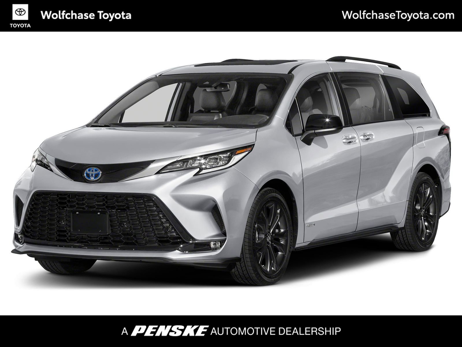 2024 Toyota Sienna XSE's photo