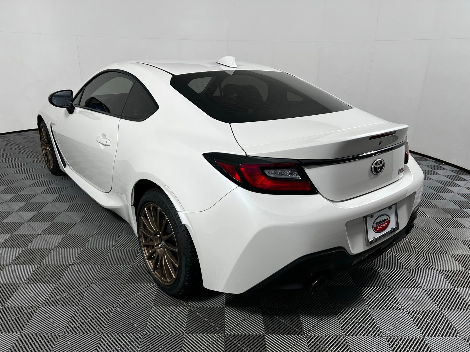 2025 Toyota GR86 Base - Photo 7