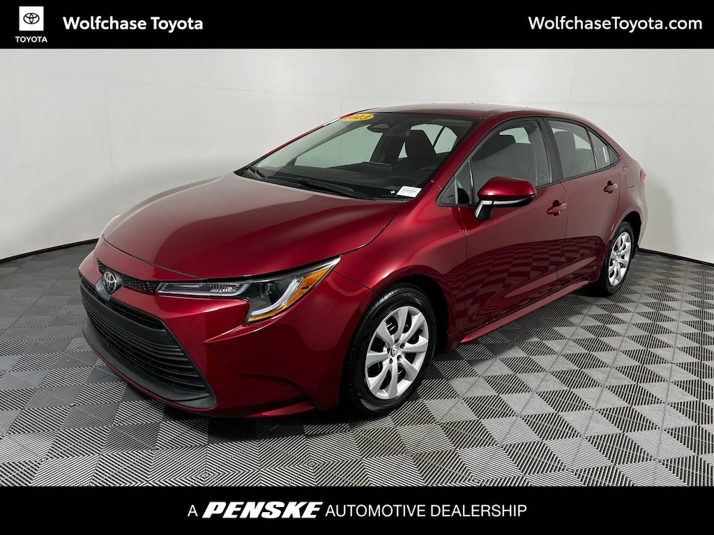 Used 2023 Toyota Corolla LE Sedan