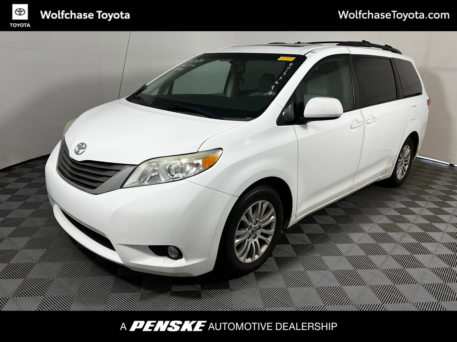 2011 Toyota Sienna XLE