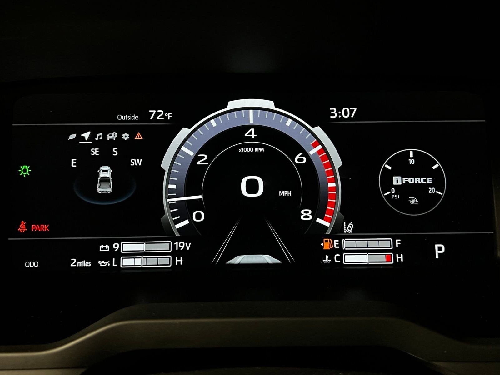 2026 Toyota Tundra Limited - Photo 14