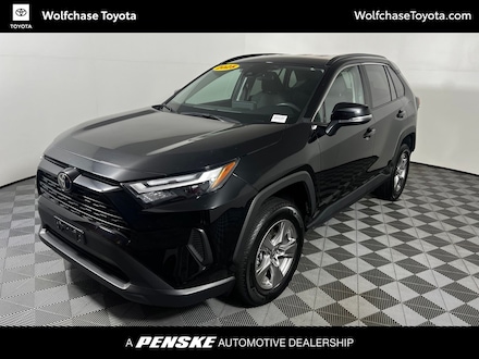 2025 Toyota RAV4 XLE SUV