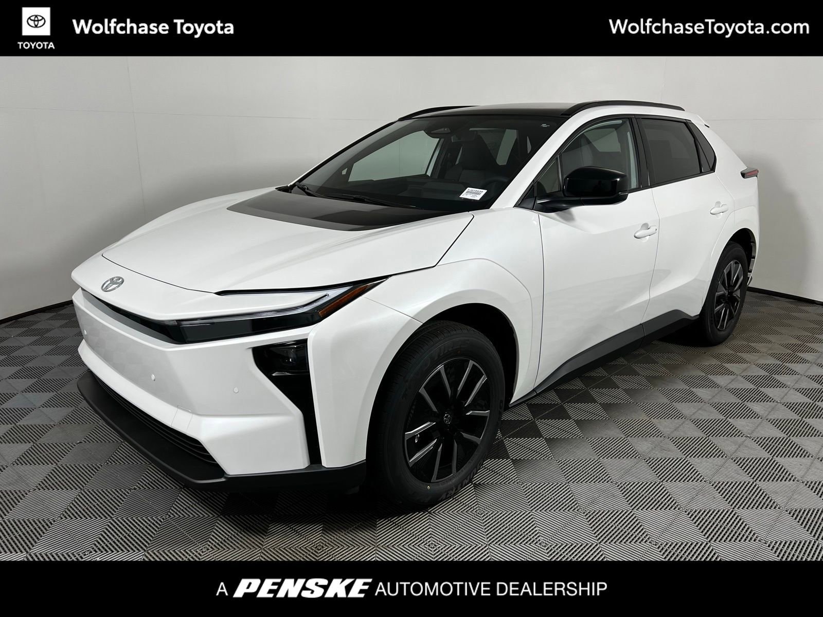 2026 Toyota bZ4X XLE AWD's photo