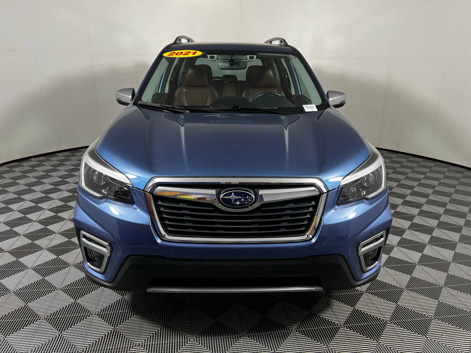 2021 Subaru Forester Touring photo 2