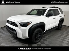 2025 Toyota 4Runner SR5 4WD SR5