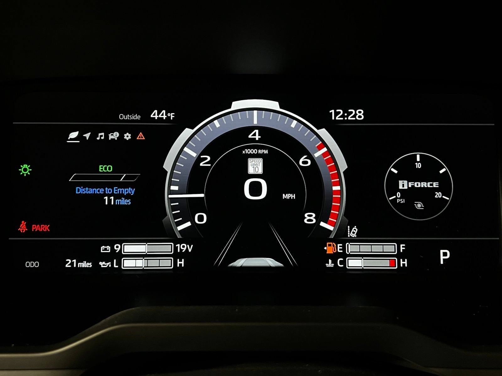 2026 Toyota Tundra 1794 Edition - Photo 10