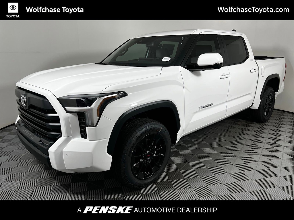 New 2026 Toyota Tundra SR5 SR5 CREWMAX 5.5