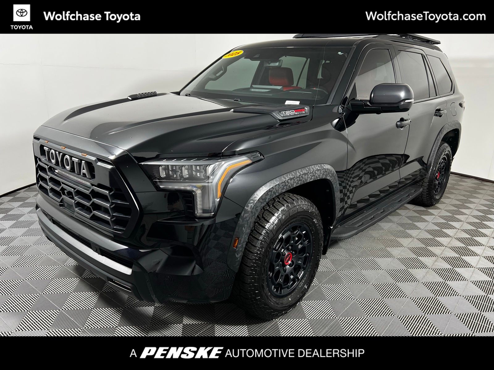 2025 Toyota Sequoia TRD Pro 4WD i-FORCE MAX Hybrid's photo